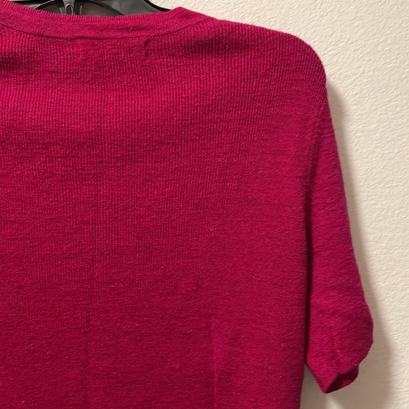 A Fuchsia Banana Republic Cropped Cardigan! - Picture 10 of 11